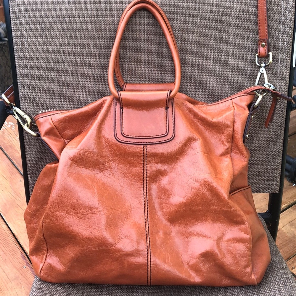 Hobo bags brand Sheila shoulder bag/tote.